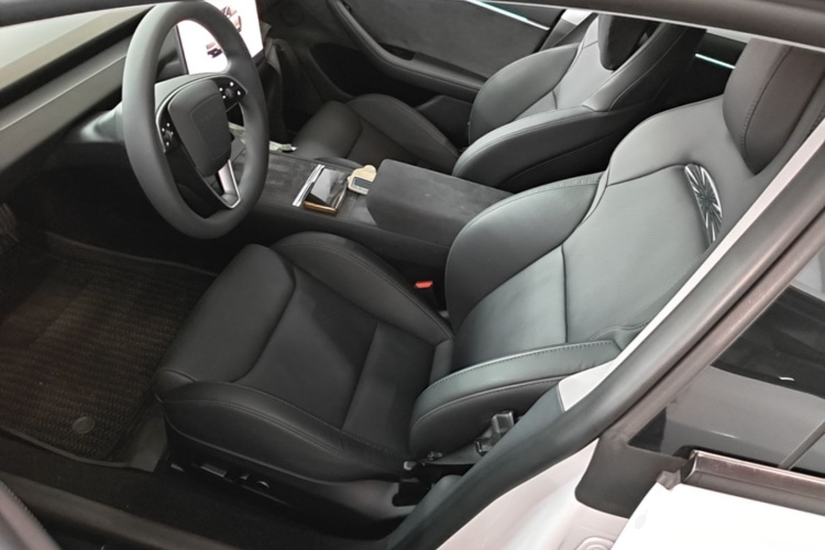 Tesla Model 3 2024 #17 Tesla Model 3 2024 car image #17