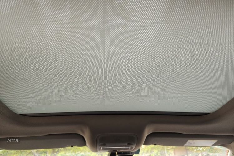 Audi Q3 2017 car image #20