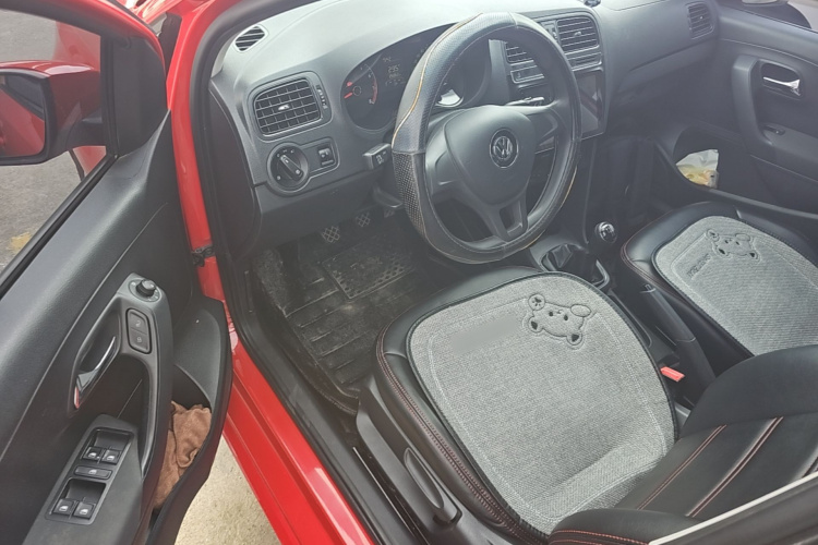 Volkswagen Polo 2019 #16 Volkswagen Polo 2019 car image #16