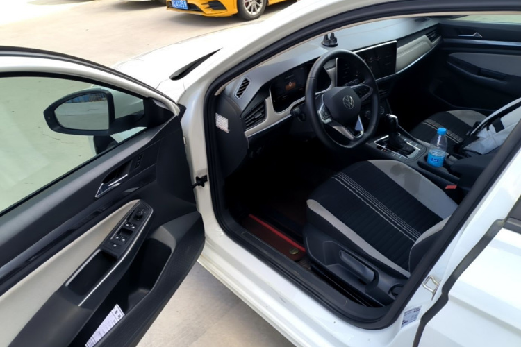 Volkswagen Bora 2024 #16 Volkswagen Bora 2024 immagine di auto #16