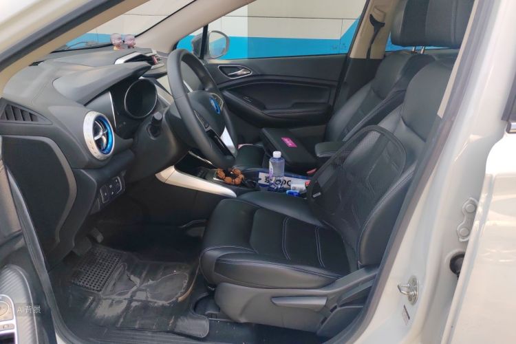 BYD Yuan New Energy 2019 immagine di auto #17