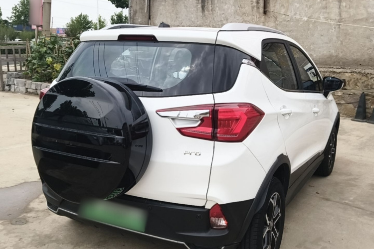 BYD Yuan Pro 2021 صورة سيارة #7