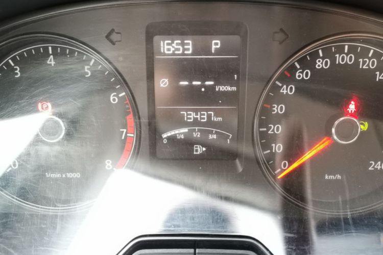 Volkswagen Lavida 2017 car image #11