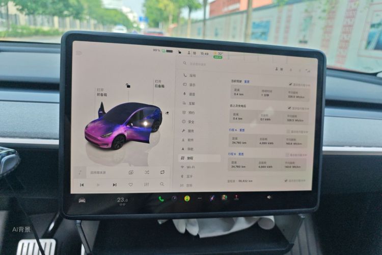 Tesla Model Y 2024 car image #13