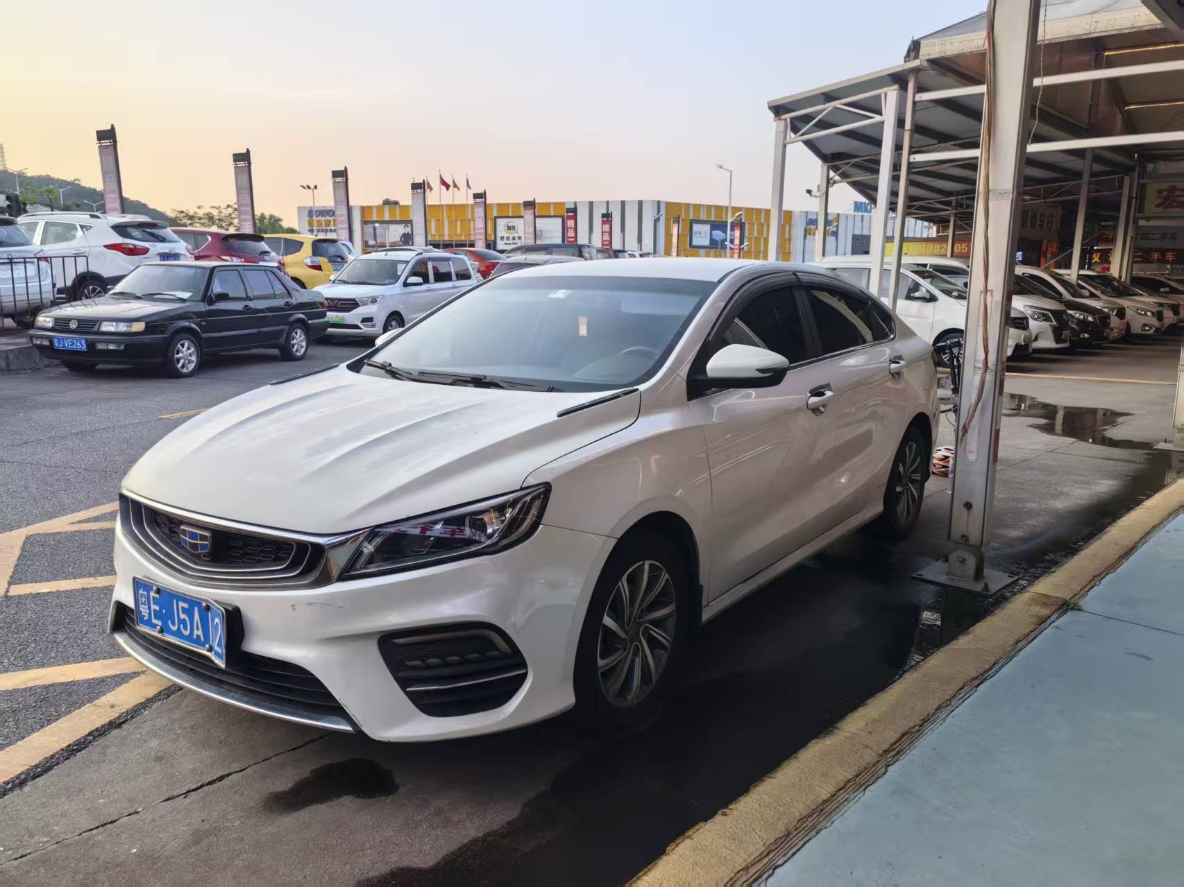 GEELY Binray 2019 GEELY Binray 2019 immagine di auto