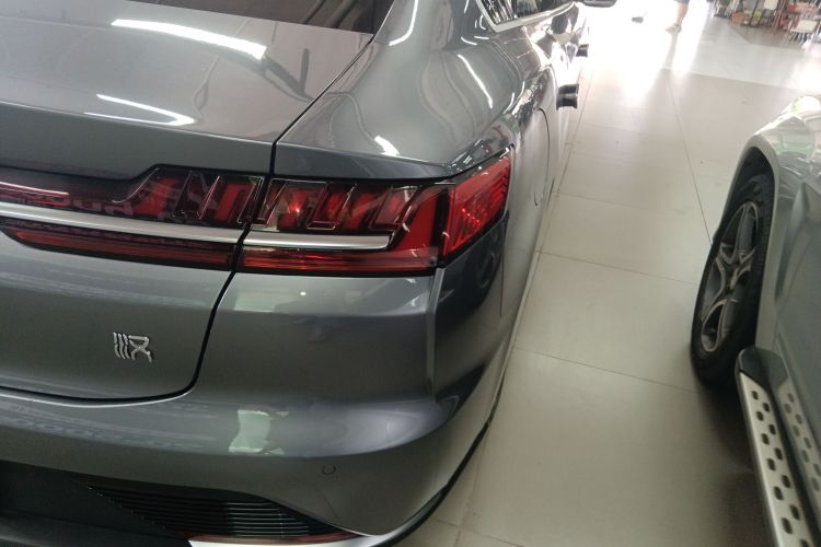 BYD Han 2021 car image #8