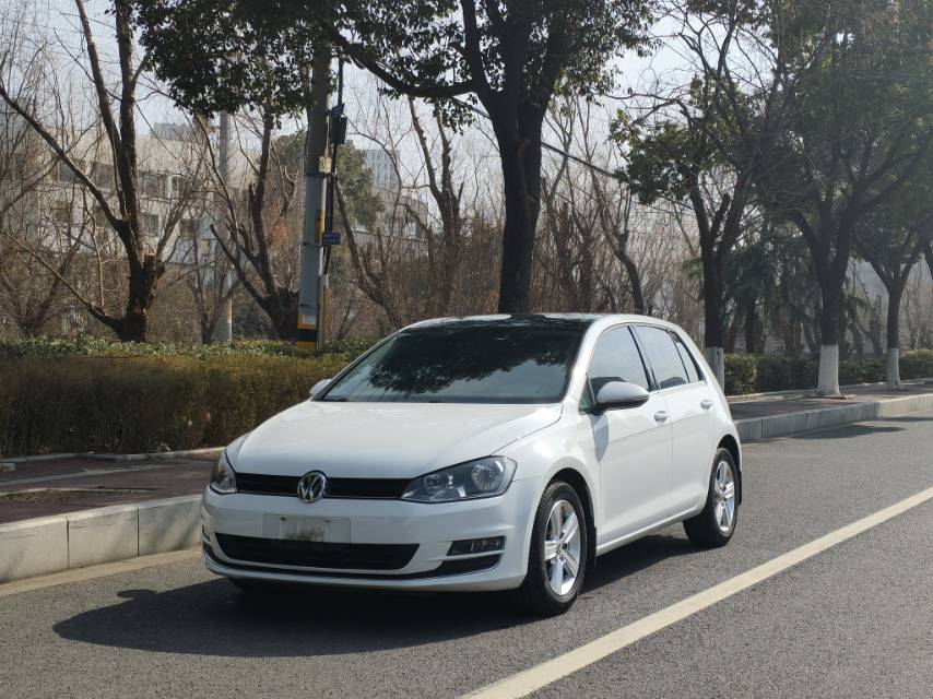 2016 2016 car image