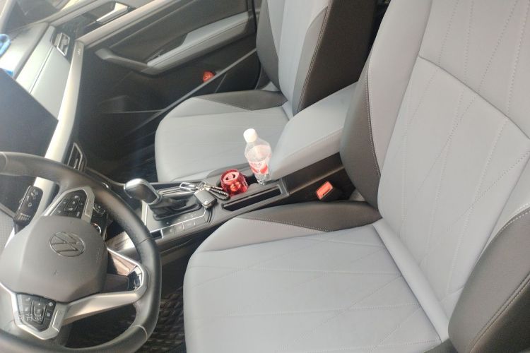 Volkswagen Lavida 2023 car image #17