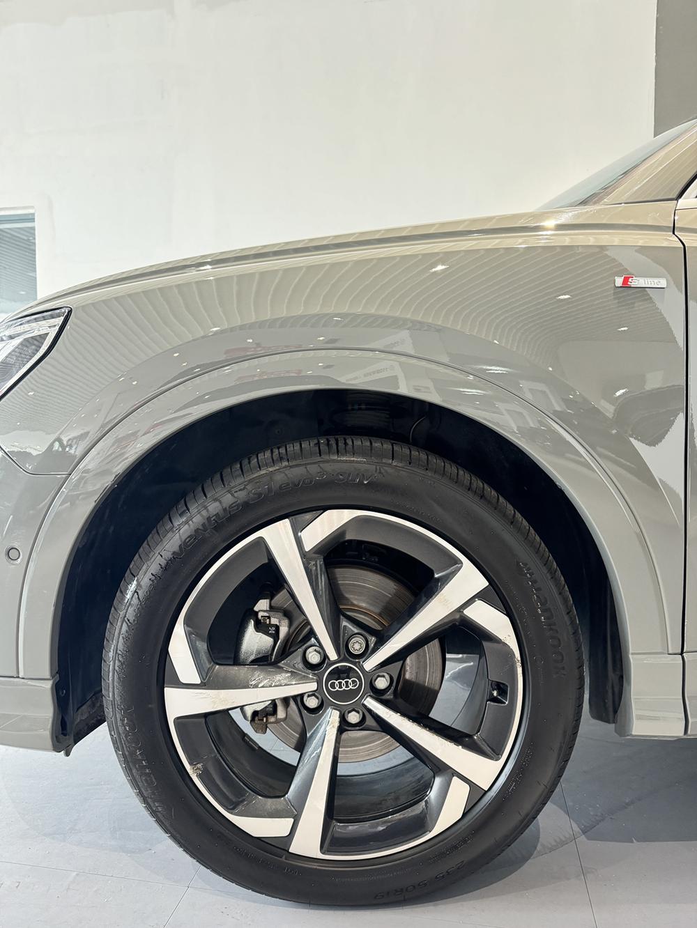 Audi Q3 2025 #6 Audi Q3 2025 car image #6