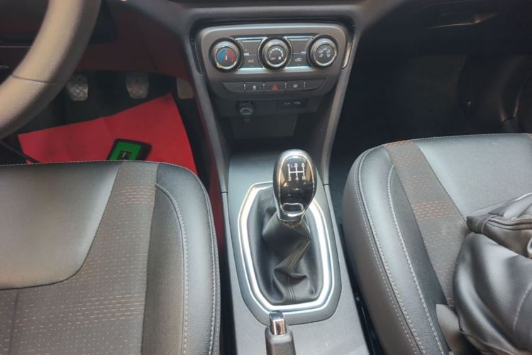 Chery Tiggo 3x 2019 #14 Chery Tiggo 3x 2019 car image #14