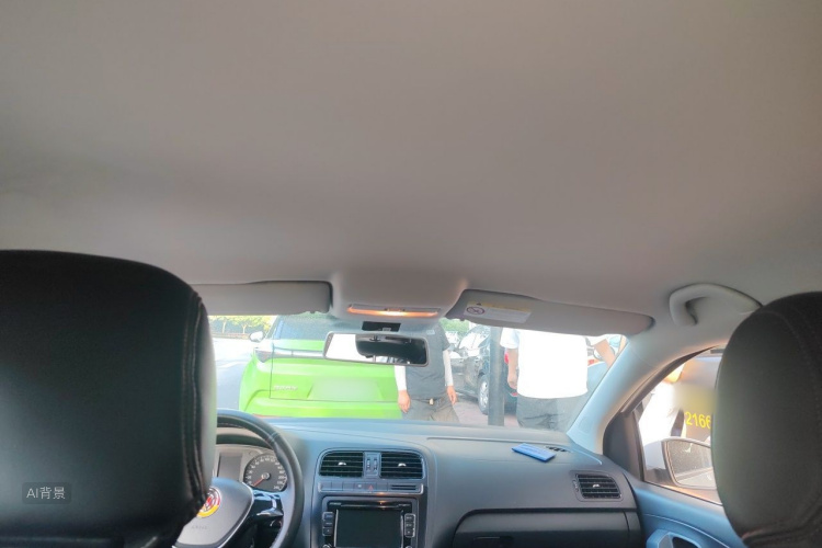 Volkswagen Polo 2016 car image #20