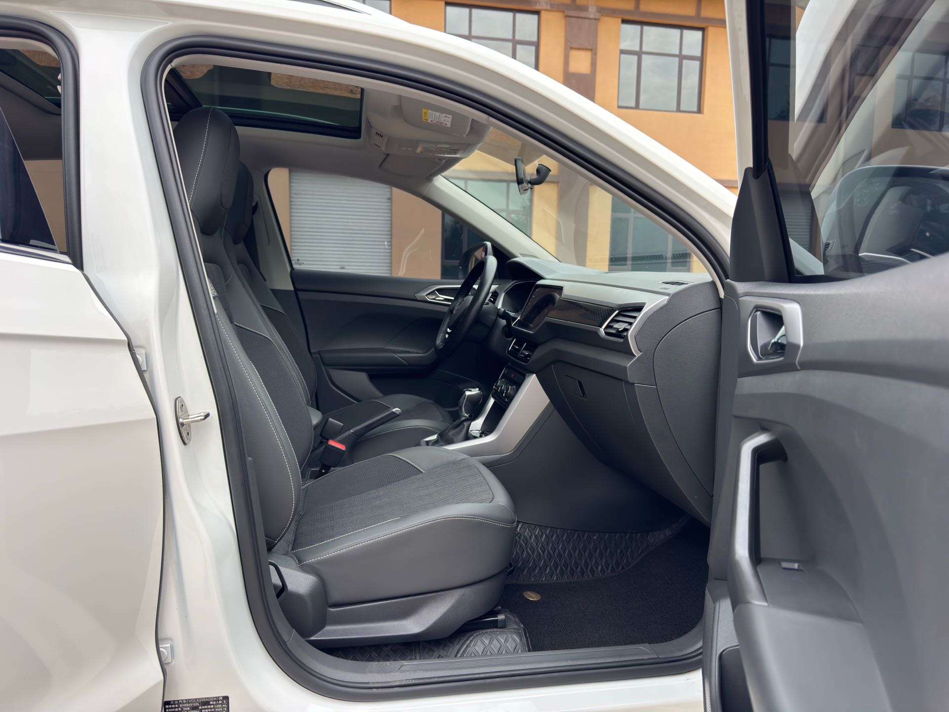 Volkswagen T-Cross 2021 #10 Volkswagen T-Cross 2021 immagine di auto #10