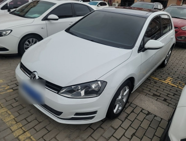 Volkswagen Golf 2015 car image 