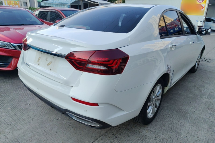 GEELY Emgrand 2021 #7 GEELY Emgrand 2021 car image #7