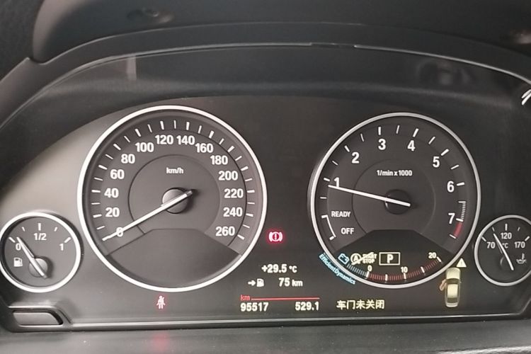 BMW 3 Series 2019 #12 BMW 3 Series 2019 car image #12