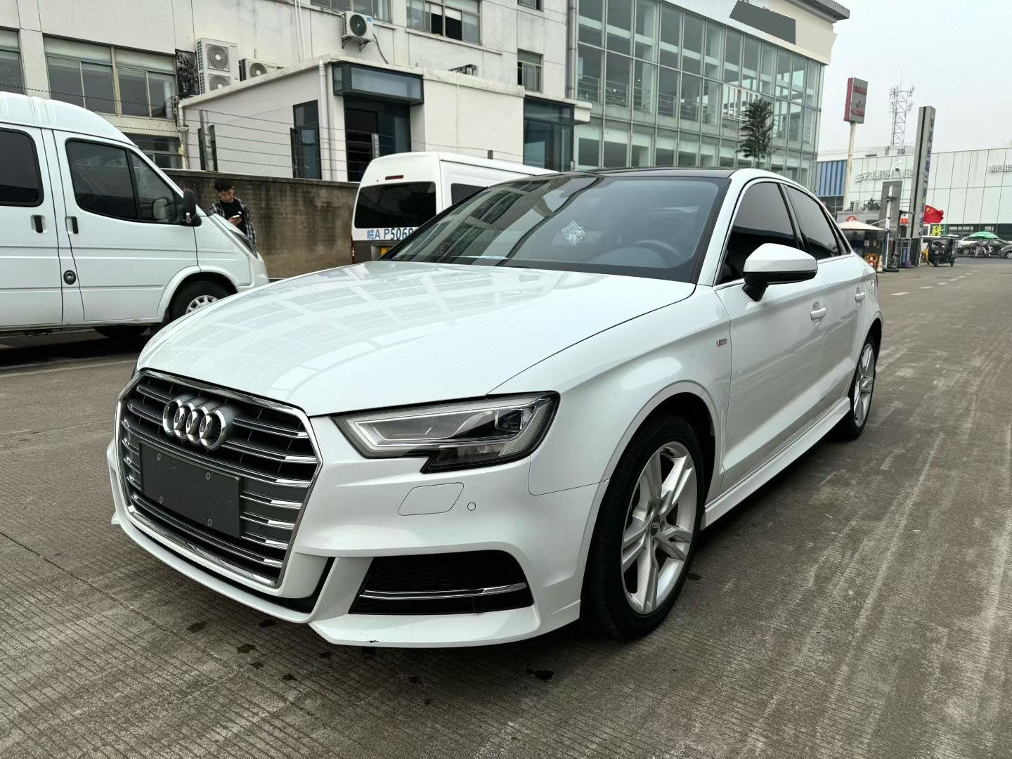 2020 2020 car image