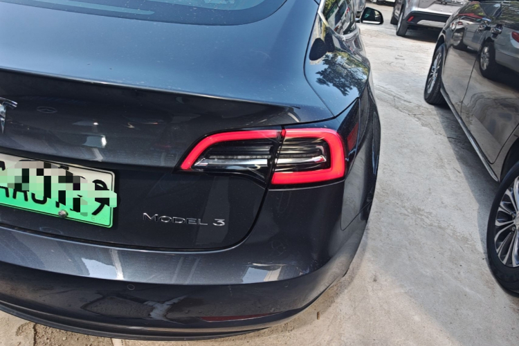 Tesla Model 3 2020 #8 Tesla Model 3 2020 صورة سيارة #8