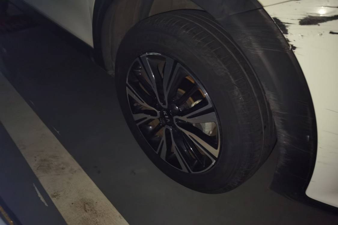 Kia KX1 2020 car image #9