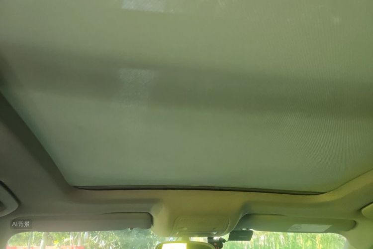 Audi Q3 2015 immagine di auto #20