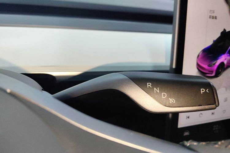 Tesla Model 3 2023 #14 Tesla Model 3 2023 car image #14
