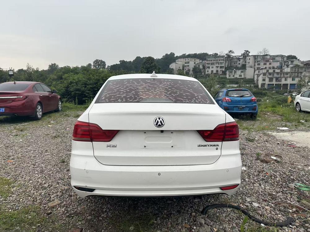 Volkswagen Santana 2017 car image #5