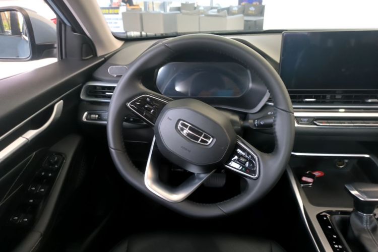 GEELY Emgrand 2023 #11 GEELY Emgrand 2023 car image #11
