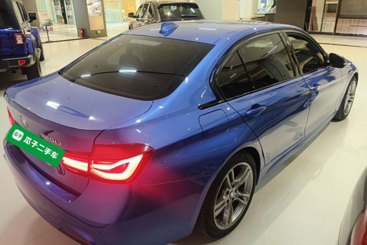 BMW 3 Series 2019 car image #7