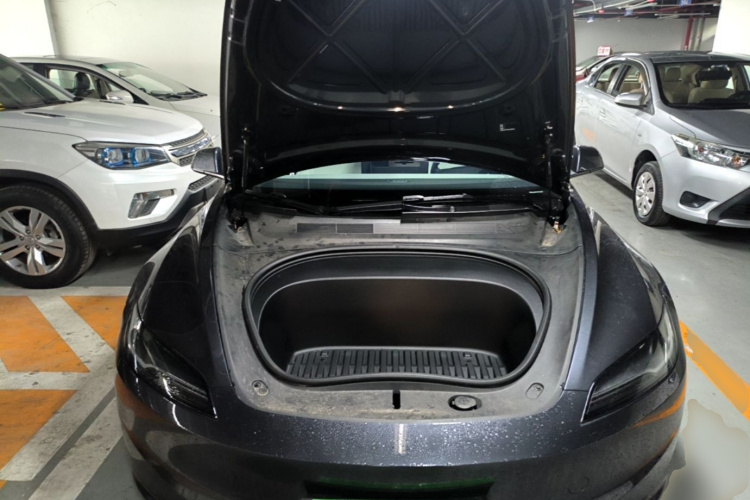 Tesla Model 3 2025 #20 Tesla Model 3 2025 car image #20
