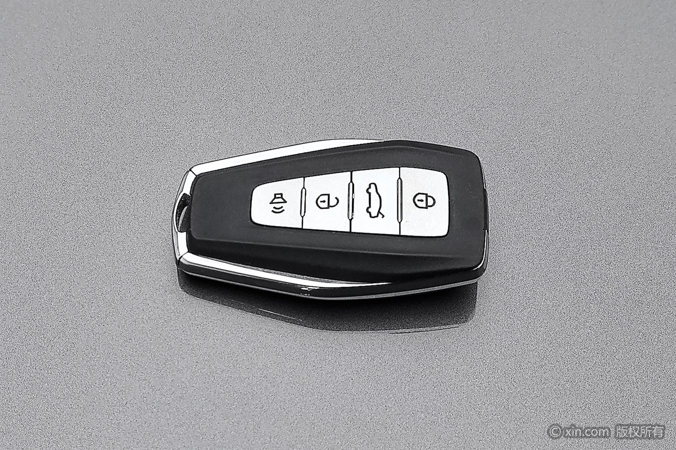 GEELY Coolray 2026 #20 GEELY Coolray 2026 car image #20