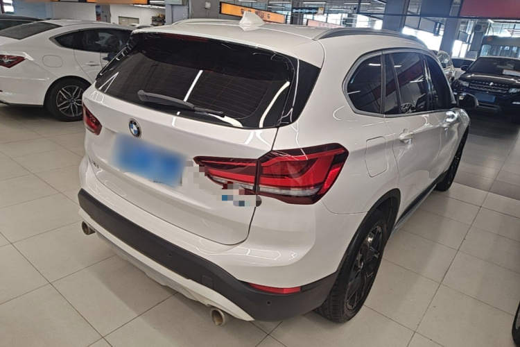BMW X1 2022 car image #7