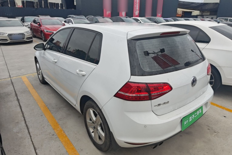 Volkswagen Golf 2016 car image #7