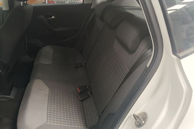 Volkswagen Polo 2018 #17 Volkswagen Polo 2018 car image #17