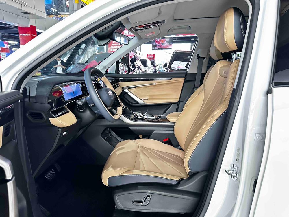GEELY Boyue L 2023 car image #20