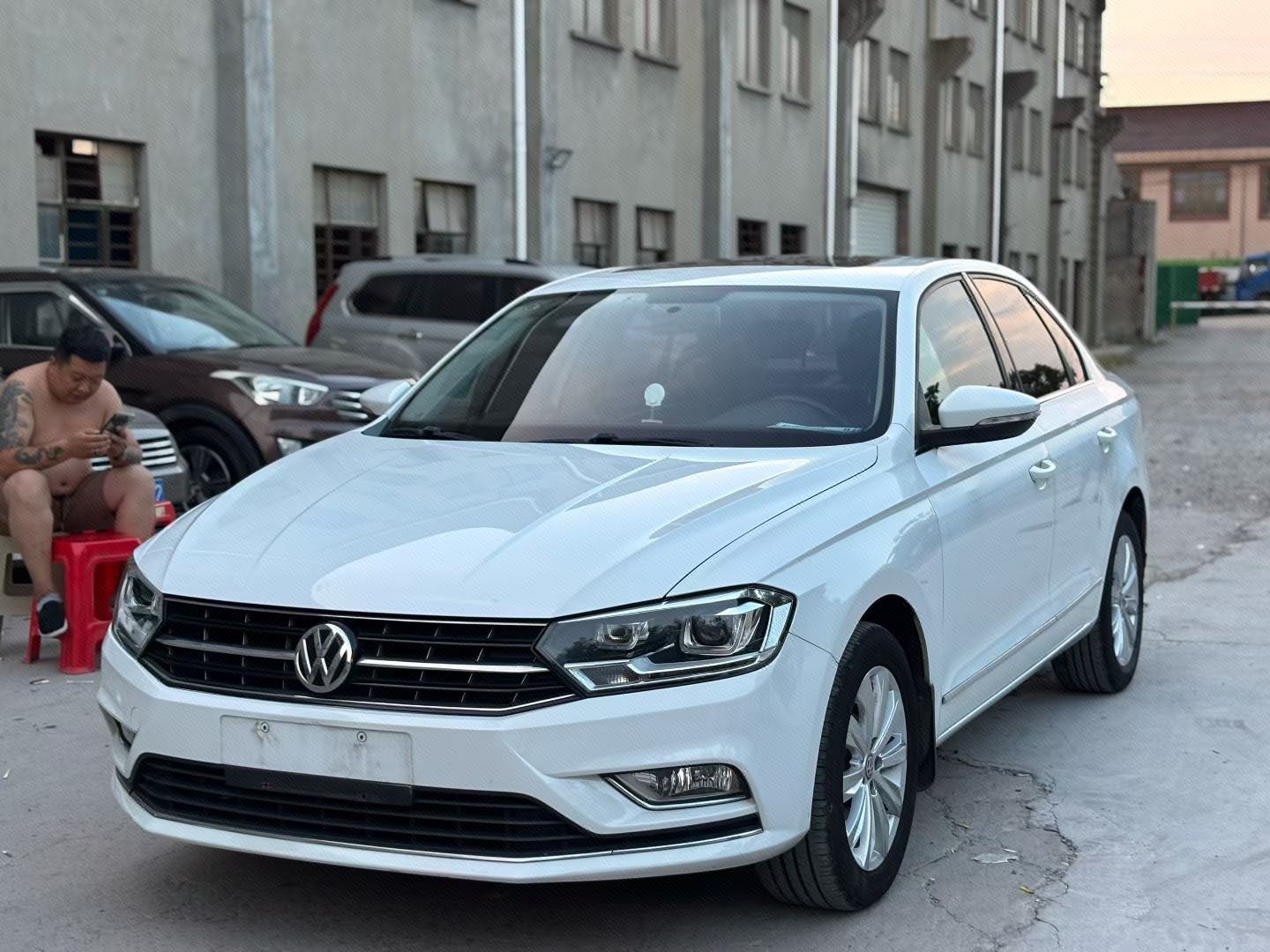 Volkswagen Bora 2018 car image 