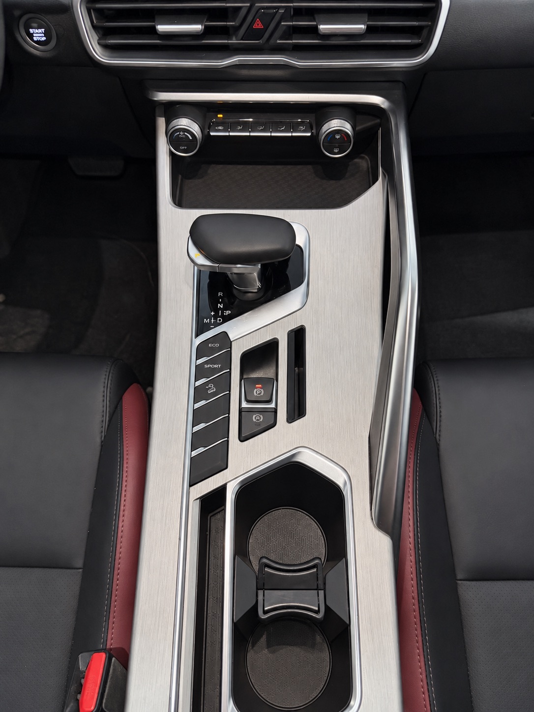 GEELY Coolray 2022 #8 GEELY Coolray 2022 car image #8