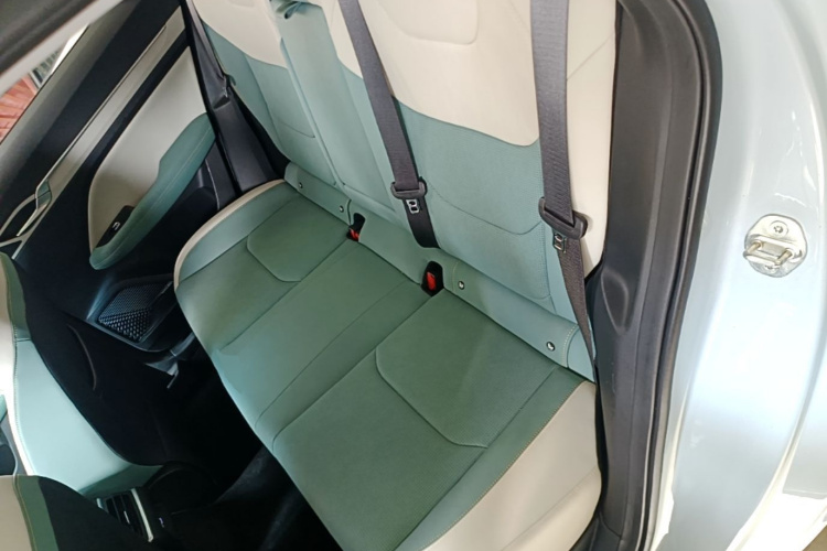 GEELY Emgrand L HiP 2022 #17 GEELY Emgrand L HiP 2022 car image #17