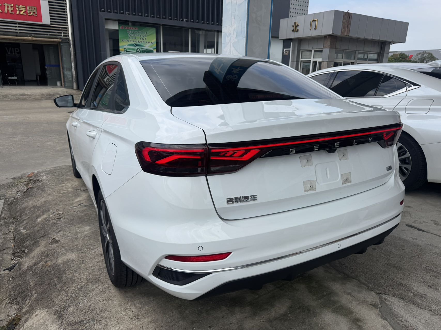 GEELY Emgrand 2025 #5 GEELY Emgrand 2025 car image #5