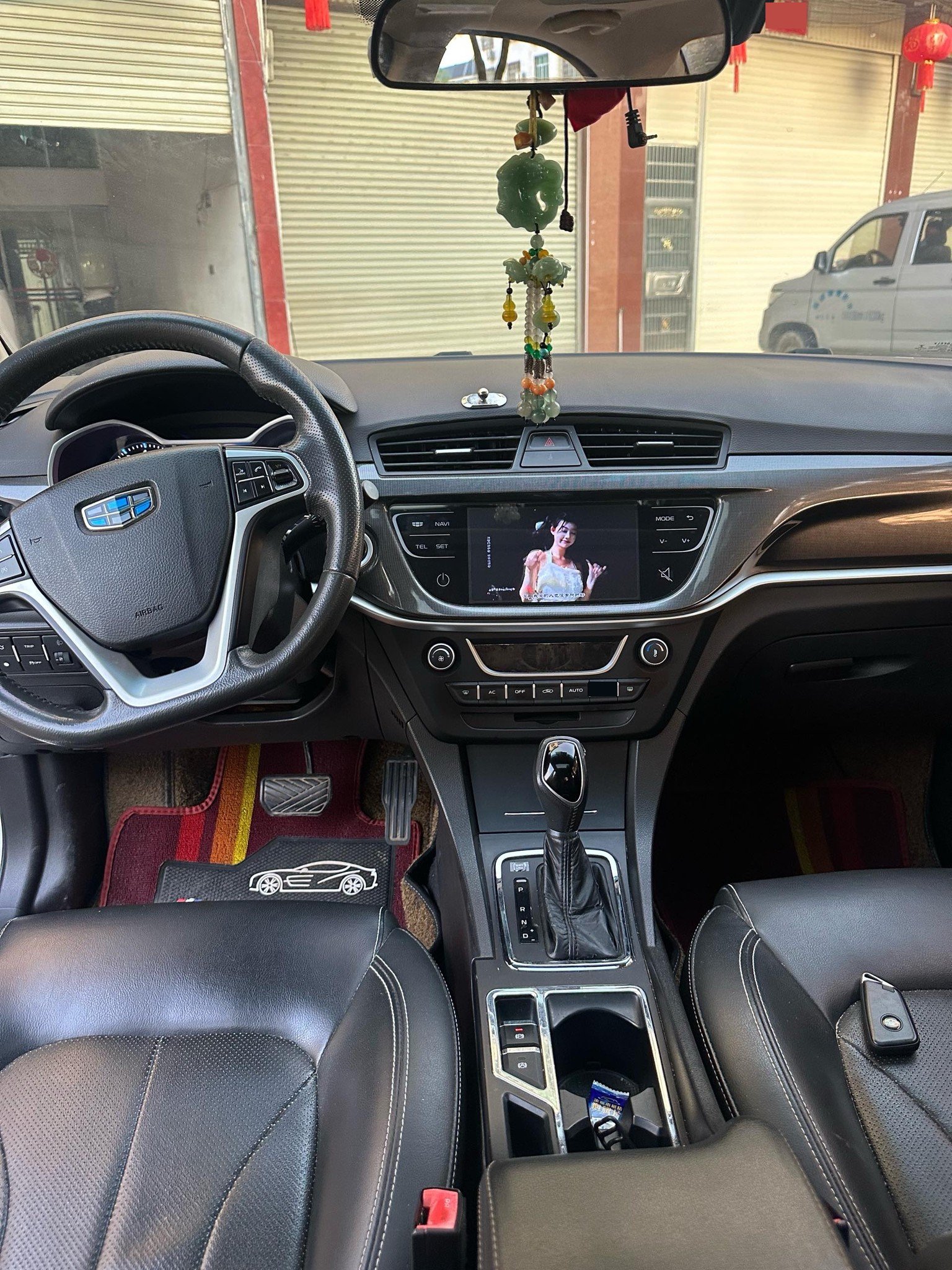 GEELY Emgrand 2017 car image #3