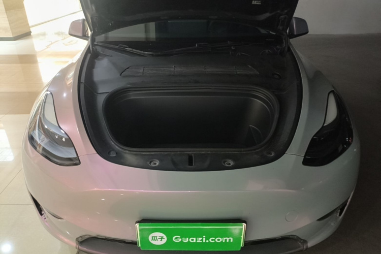 Tesla Model Y 2024 #22 Tesla Model Y 2024 car image #22