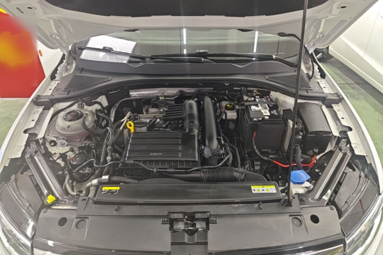 Volkswagen Bora 2023 car image #22