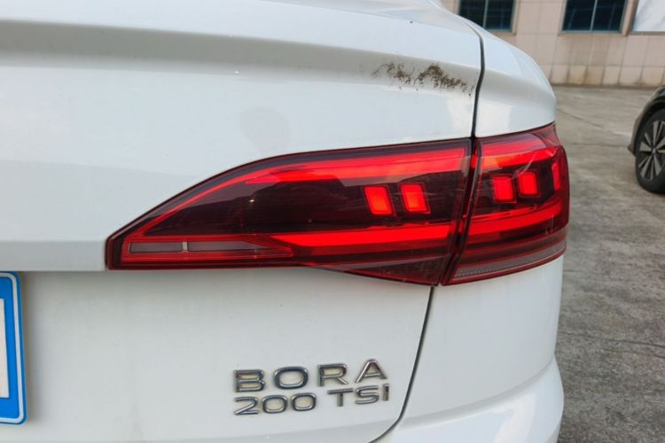 Volkswagen Bora 2025 car image #8