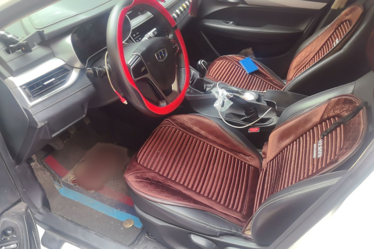 GEELY Emgrand 2019 #19 GEELY Emgrand 2019 car image #19