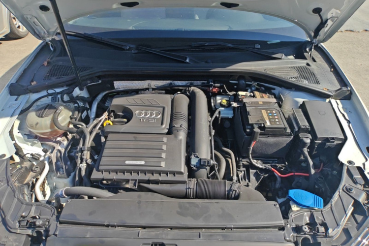 Audi A3 2019 imagen de coche #20