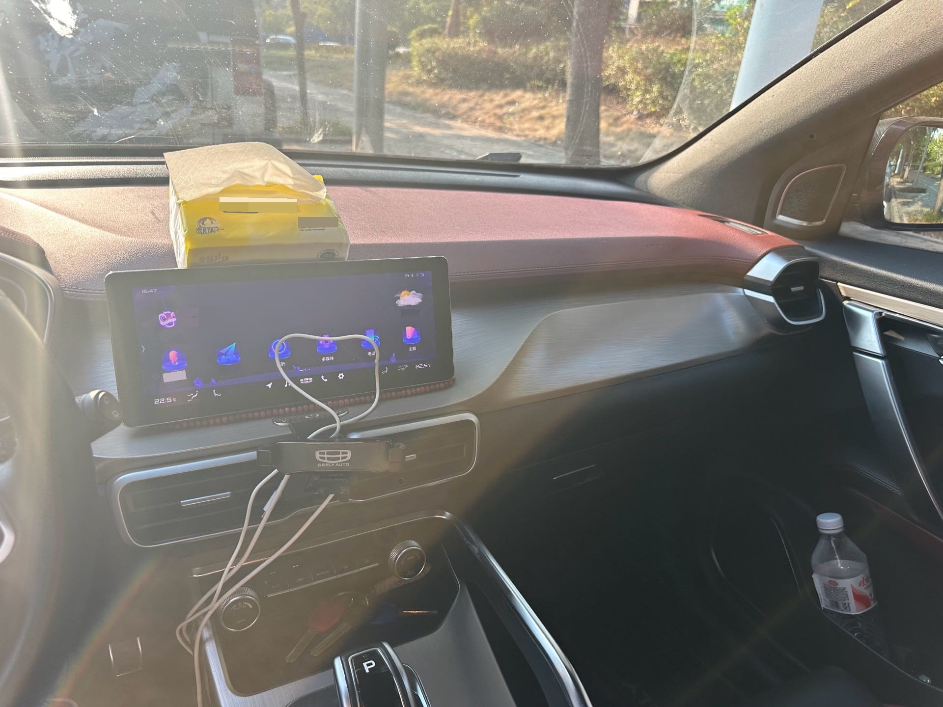 GEELY Coolray 2019 #7 GEELY Coolray 2019 صورة سيارة #7