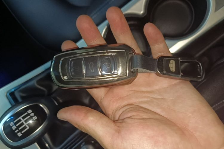 GEELY Emgrand GL 2017 immagine di auto #9