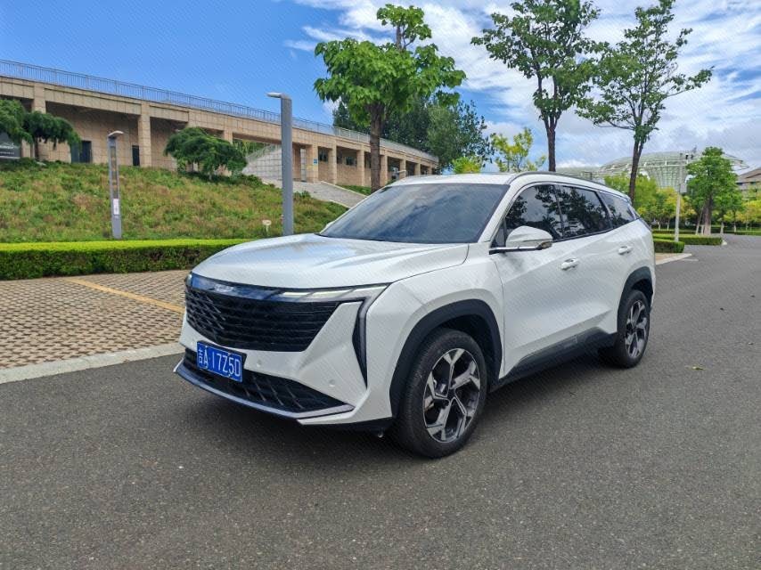 GEELY Boyue L 2024 car image 