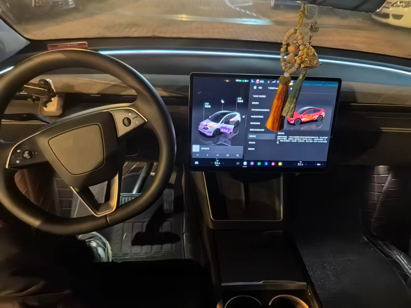 Tesla Model Y 2025 #8 Tesla Model Y 2025 immagine di auto #8