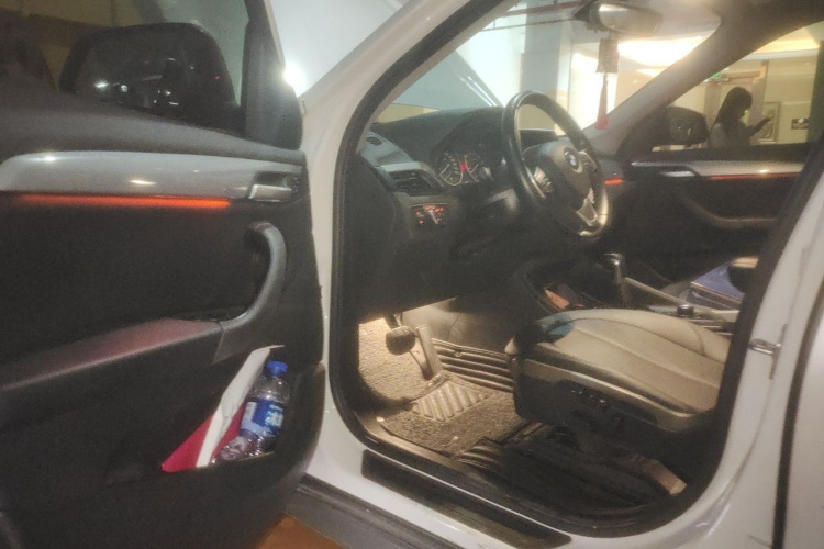 BMW X1 2017 #9 BMW X1 2017 car image #9