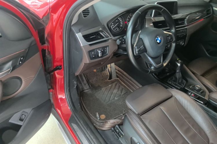 BMW X1 2017 car image #16