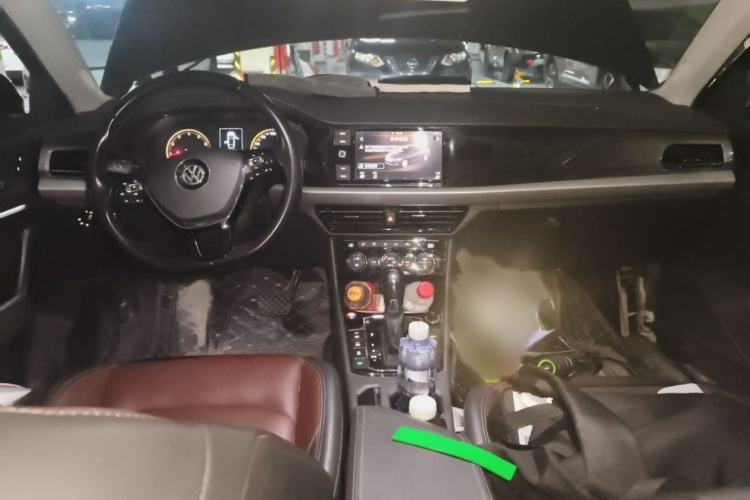 Volkswagen Lavida 2020 car image #11